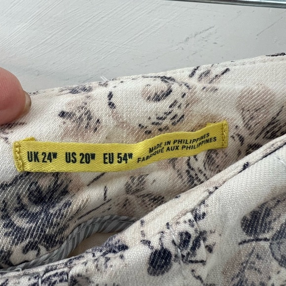 Maeve Black and White Toile pleated pants sz 20W - Picture 5 of 6